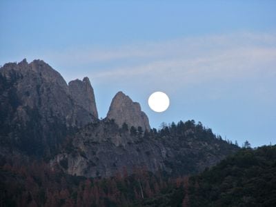 Moonrise above Castle Rocks
